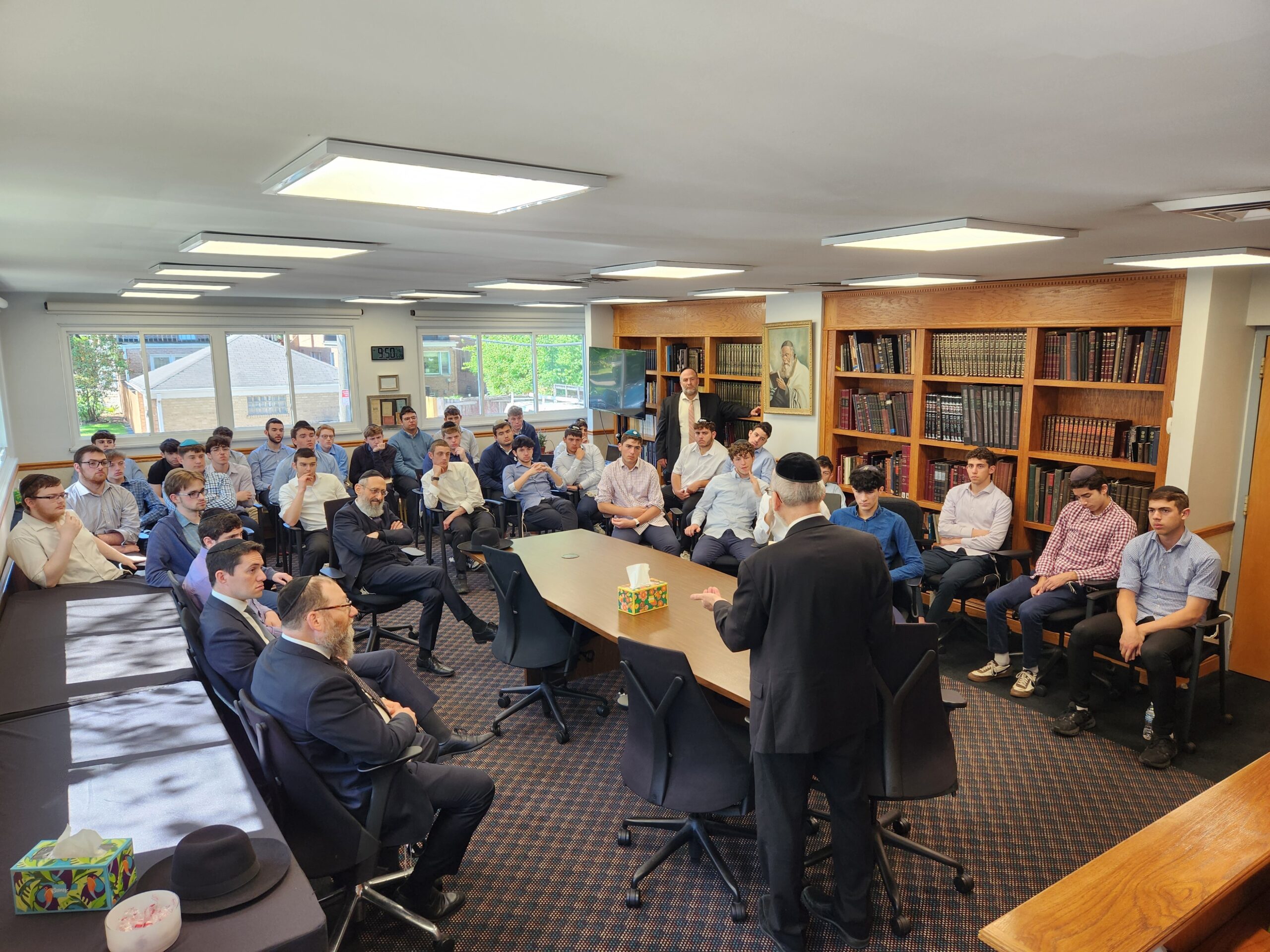 Students from Fasman Yeshiva HS Visit cRc Beth Din