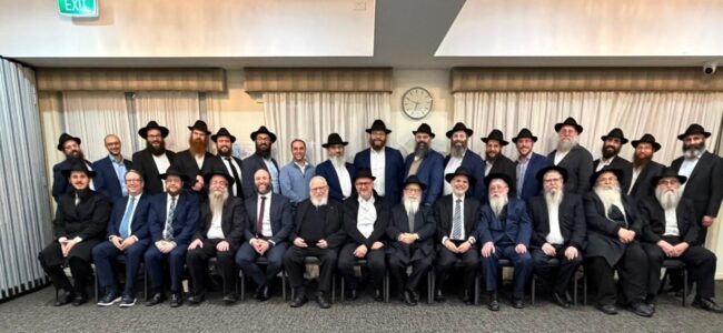 Rabbi Reiss in Australia